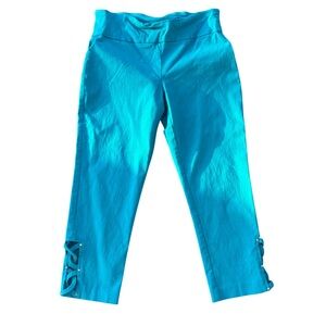 Attyre Y2K Turquoise Rhinestone Cutout Capri Pants S